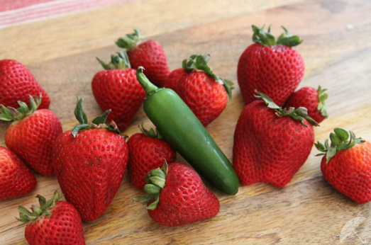 Mermelada de Fresa Jalapeño 8oz.